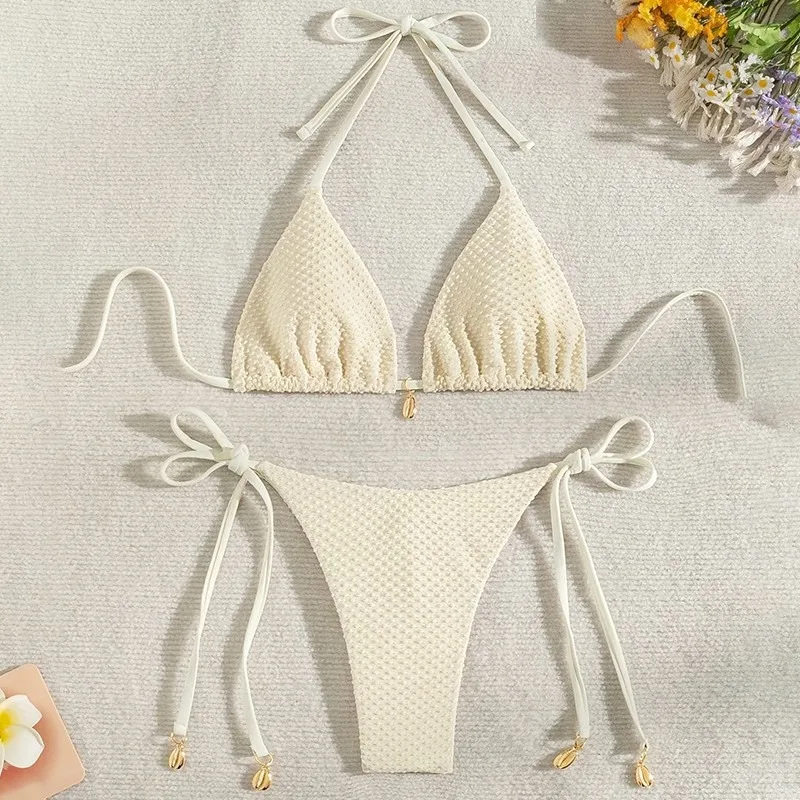 

Новый текстурированный купальник-бикини с лямкой через шею для женщин, комплект из 2 предметов: треугольные трусики и топ, сексуальный купальник с высокой посадкой и завязками по бокам, 2026 год