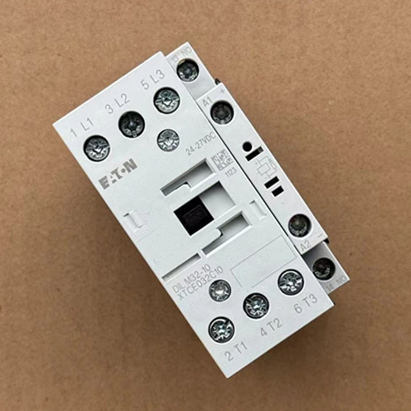 EatonMoeller DILM32‑10(RDC24) Contactor 3P 32A 15kW DC24V Coil 1NO Auxiliary Contact DIN Rail Mount