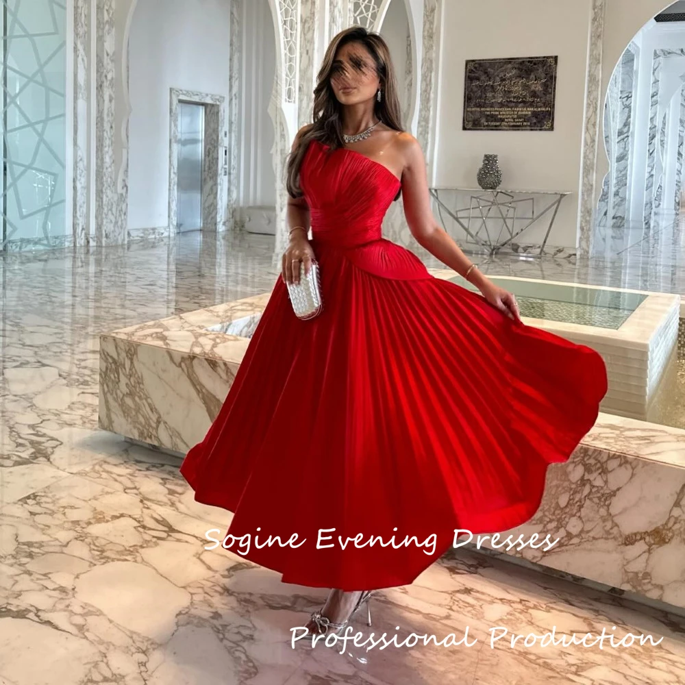 

Strapless Red Party Dresses For Teens Pleated Crepe Homecoming Dress 2025 Sleeveless فساتين سهرة A-Line Evening Dress Formal