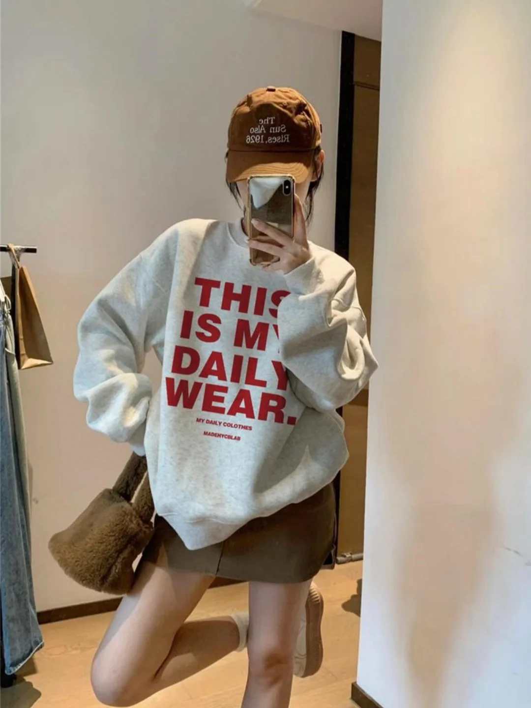 

Американская толстовка с принтом в стиле хип-хоп, на флисовой подкладке, утепленная, женская, свободного кроя, осенне-зимняя, модная, повседневная, с длинными рукавами