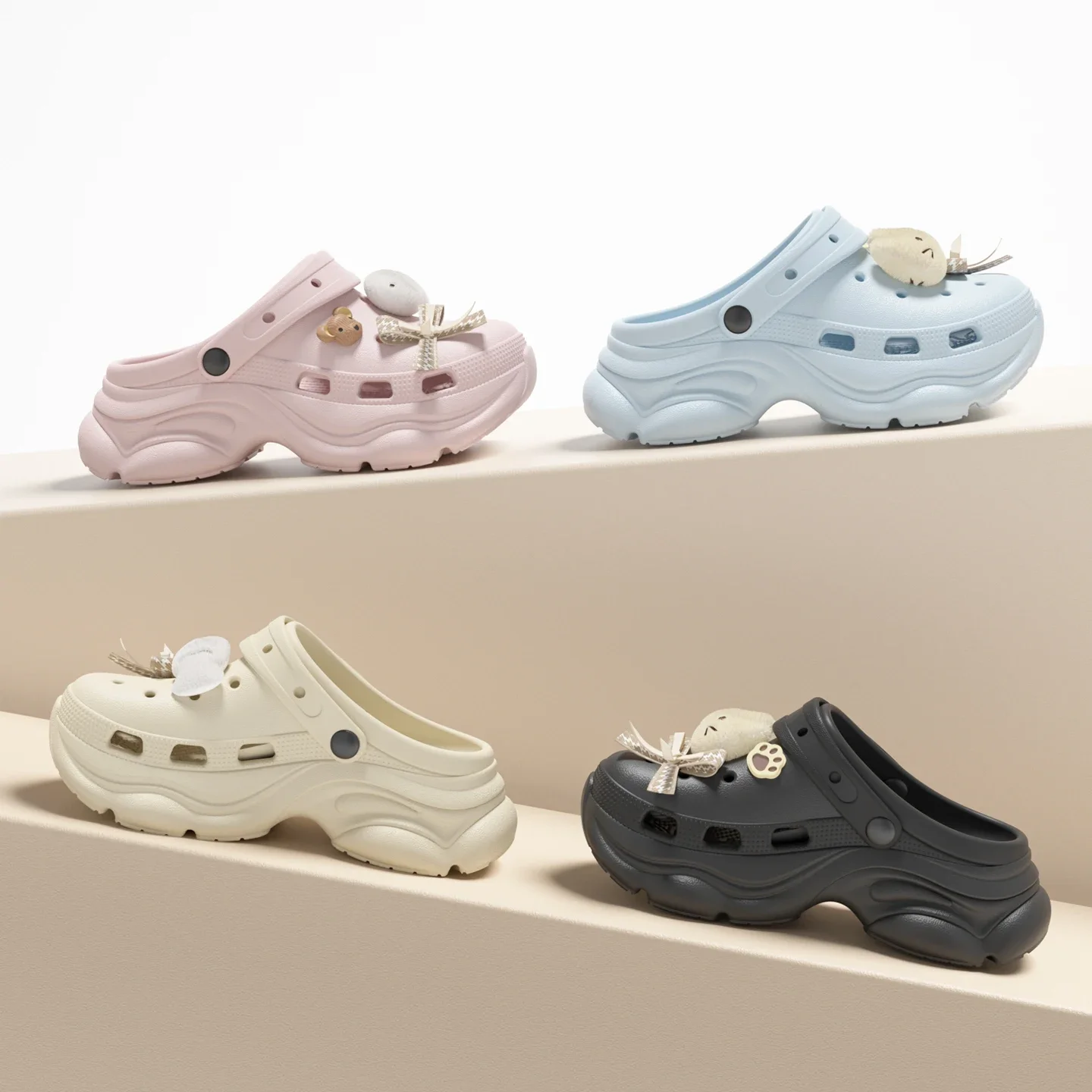 ZUOFU Damen-Plateau-EVA-Clogs Frühling Sommer Niedliche Charms-Dekoration Dicke Sohle Rutschfeste Indoor-Outdoor-Strandpantoffeln – Detail 5