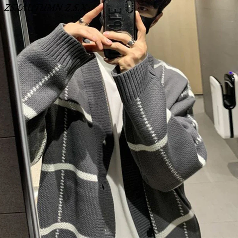 

Autumn Winter Vintage Knitwear 2023 Luxury Knitted Cardigan Sweater Men Long Sleeve Casual Streetwear V Neck Patchwork Coat