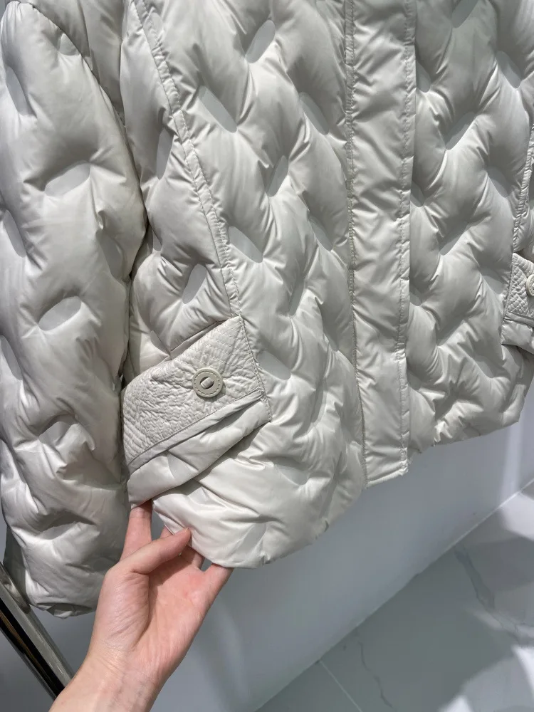 2025秋冬新作 レディース ダウンジャケット 通勤用 パーカー ショート丈 90% ホワイトダックダウン