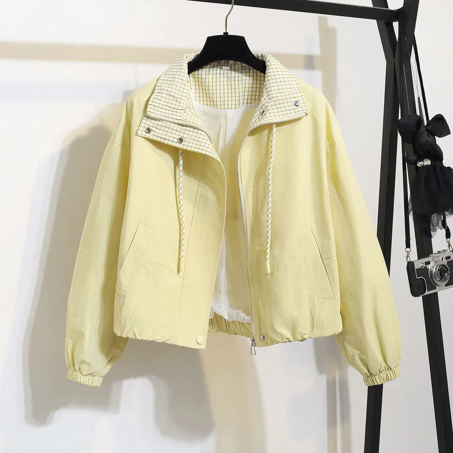 Yellow Coat Women's 2026 New Spring Autumn Clothes Short Tooling Jacket Causal