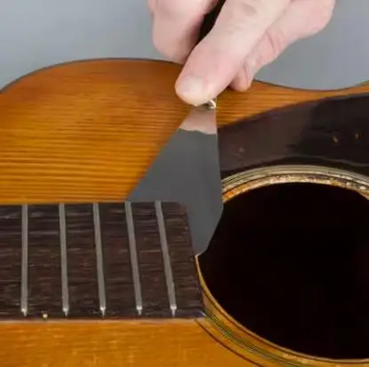 

Ремонт акустических гитар: профессиональный ремонт, разборка, прямое исправление