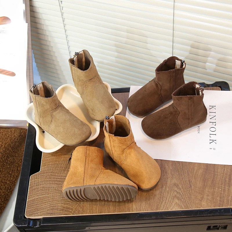 

2025 Новые детские кожаные ботинки для девочек, осенние детские ботильоны в стиле ретро, простая школьная повседневная обувь на мягкой подошве для девочек, ботинки