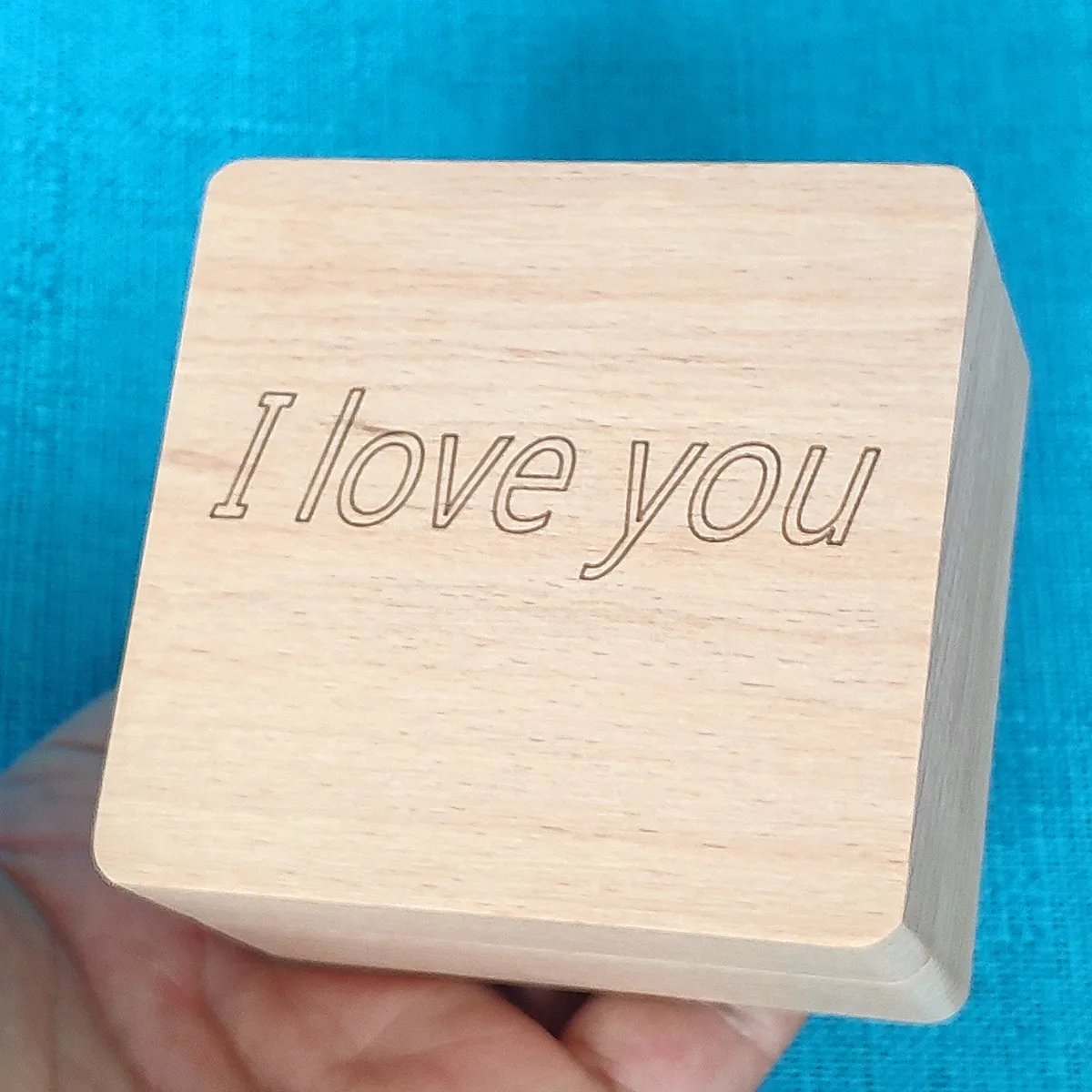 

I Love You Golden Mechanism Music Box, Customized Engraved Photo, Wood Musical Gifts, Unusual Birthday Anniversary Wedding