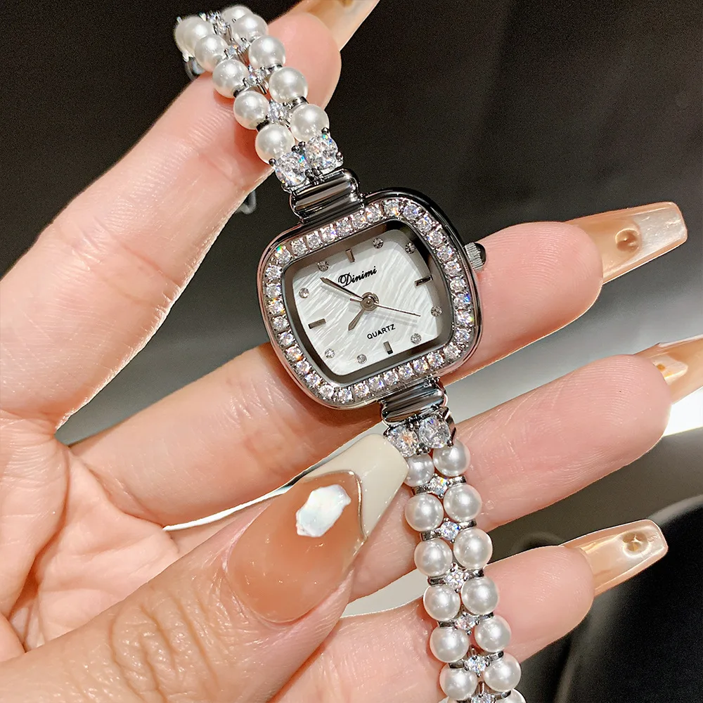 

Fashionable quartz watches, trendy wristwatches braceletsluxury women's watches, designer wristwatches high-end women's watchesh