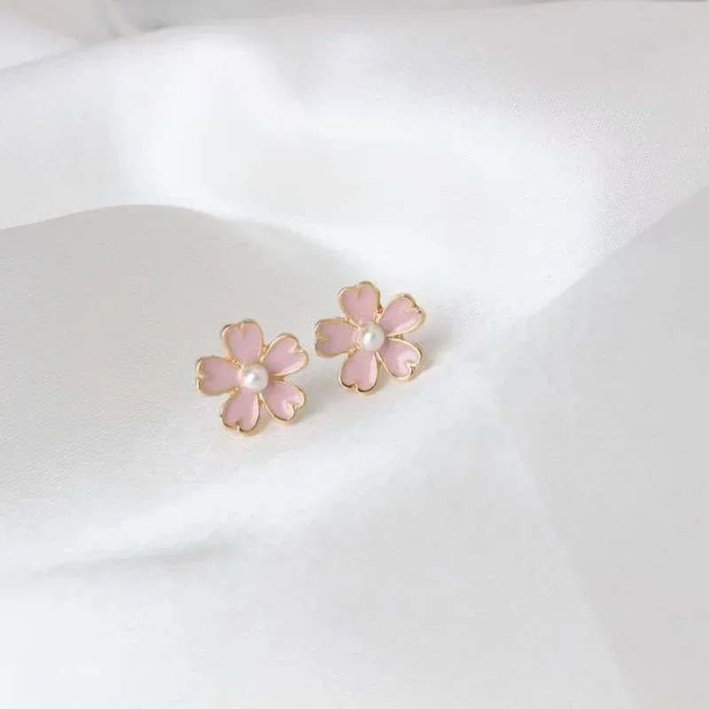 Sweet Pink Cherry Blossoms Sakura Flower Imitation Pearl Stud Earring for Woman Brincos Jewelry Orejeras Gift