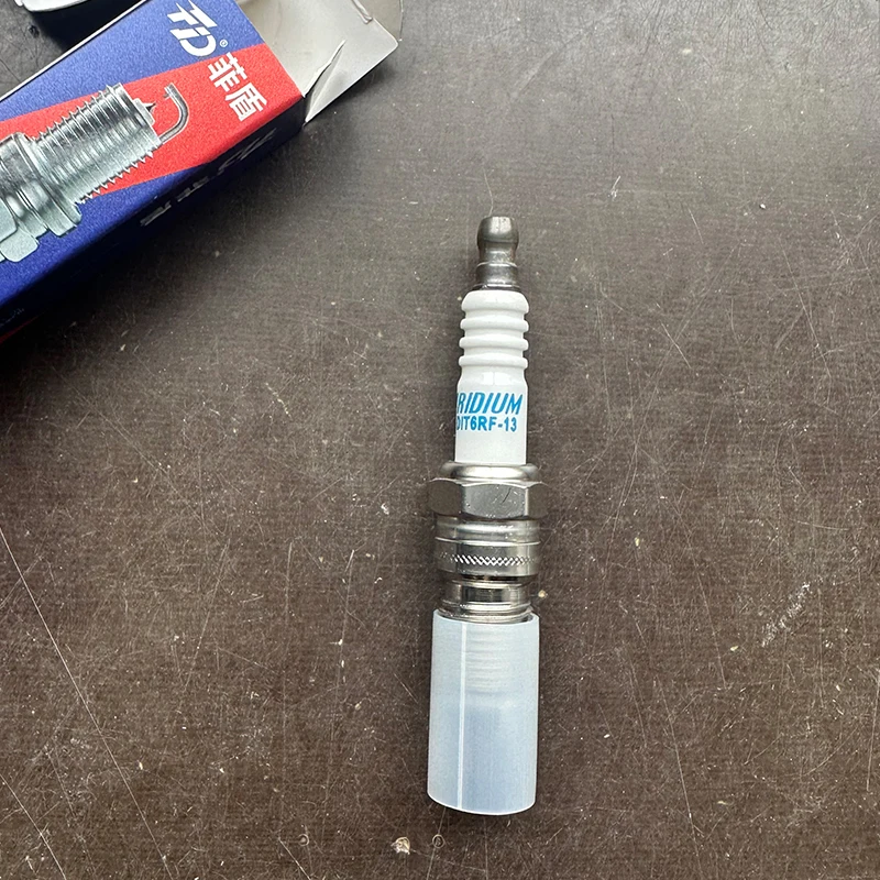 

Double iridium Spark plugs for Smart City EQ forfour fofrour electric drive forfour fortwo electric drive Roadster