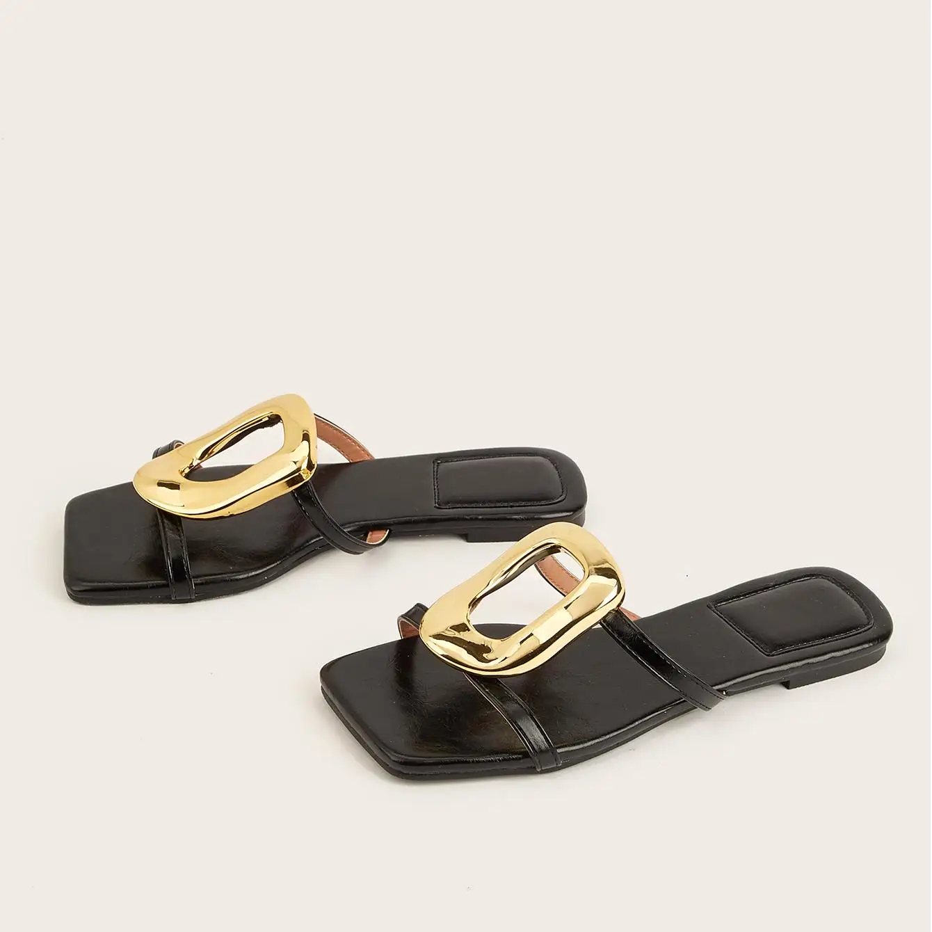 

Luxury Woman Slippers Women's Sandals Summer 2025 Fashion Black Gold Leather Square Toe Metal Flat Slides Outdoor Party Beach