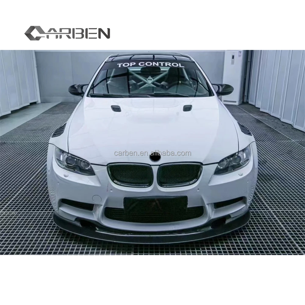RS-style Carbon Fiber Fenders with Split Vents for BMW M3 E92 E93 Body Kits 4
