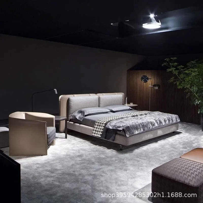 Designer fabric bed modern simple master bedroom solid wood soft bag double bed