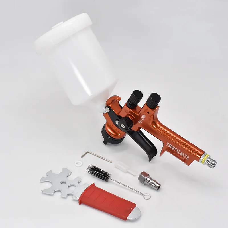 PISTOLA DE PULVERIZACIÓN HVLP de TV-1200 de alta calidad, boquilla de 1,3 MM, aerógrafo de pintura para coche de 600cc con manómetro, pistola de pintura en aerosol para pintura de coches