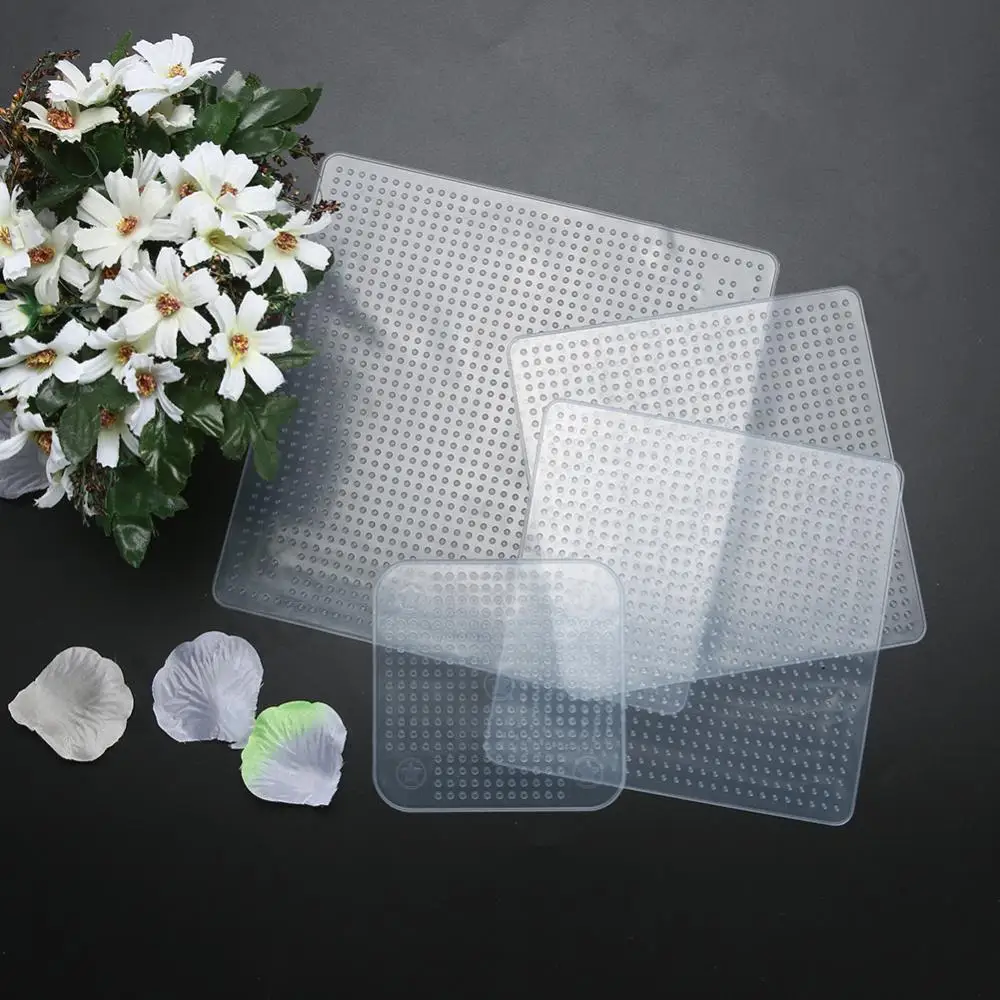 

4pcs Silicone Strong Absorbability Plastic Fresh Food Wraps Seal (White)