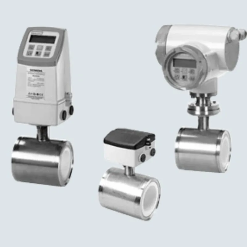 Compact clip-on electromagnetic flow sensor