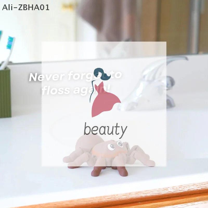 

И декоративное украшение для умывальника. Коробка для зубной нити в форме паука-тарантула, напечатанная на 3D-принтере, креативный дизайн.