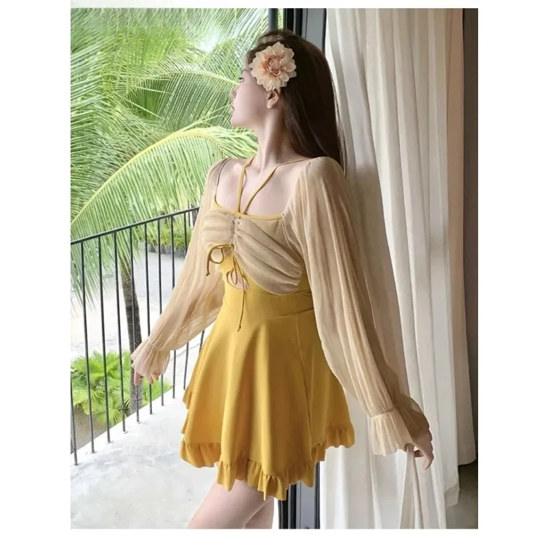 

Милый цельный купальник с длинными рукавами, новый летний купальник для слегка толстой девушки, консервативный купальный костюм для горячих весенних каникул в аквапарке