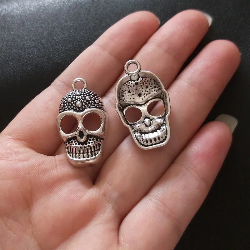 แฟชั่น 10 ชิ้น/ล็อต 34*16 มม.Retro สังกะสีอัลลอยด์ Skull Charms จี้สําหรับ DIY เครื่องประดับสร้อยคอสร้อยข้อมือ