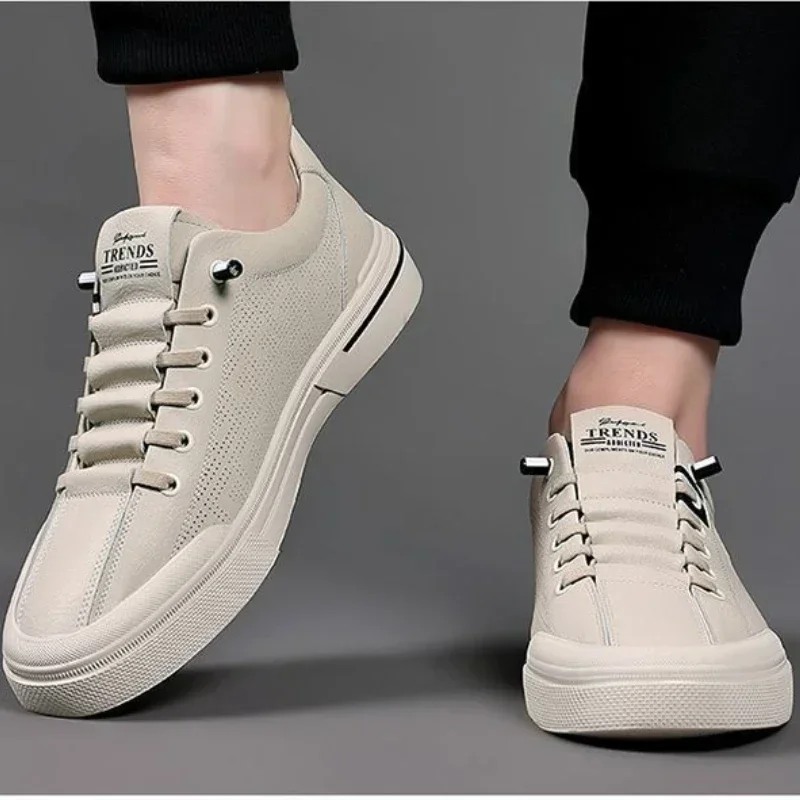 Designer Male Sneakers Trend Sports Shoes for Men White Moccasins Breathable Slip on Men Flats Casual Leather Vulcanized Shoes