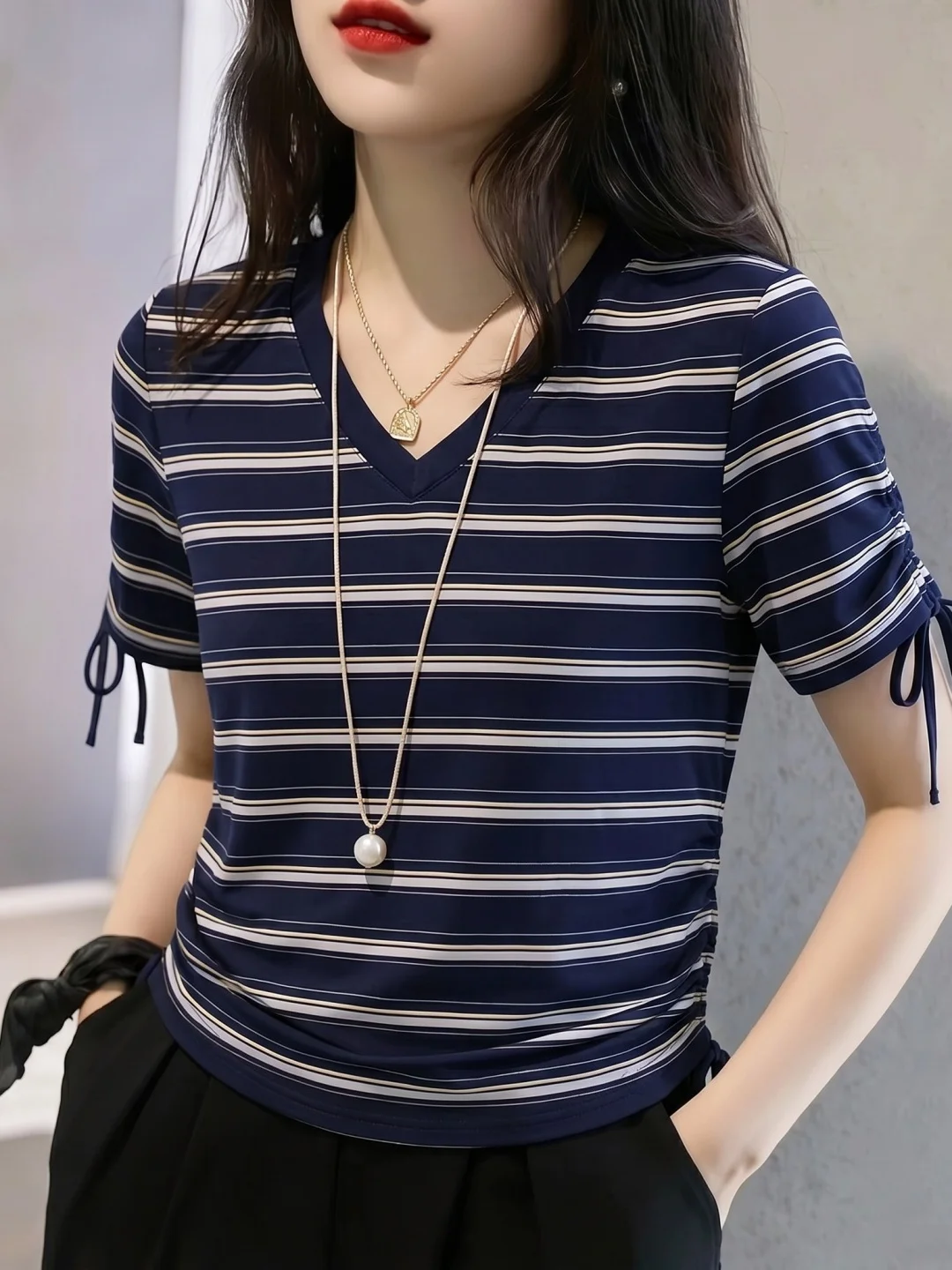 

Summer Design Stripe T-Shirt Drawstring Short Sleeve Slimming Fashion Commute Style V-Neck Top Women's Korean Version Slim Fit