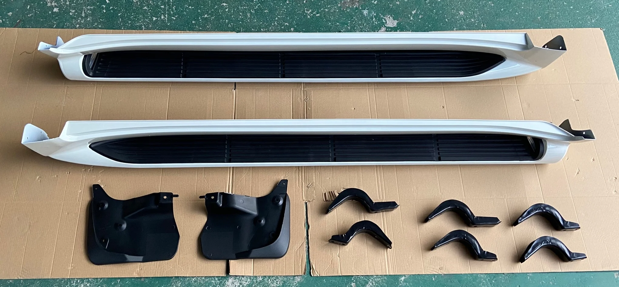 MAICTOP Aksesoris Mobil Suku Cadang Mobil 4x4 Langkah Samping Bar Langkah Samping Putih dan Hitam untuk Prado FJ150 2014