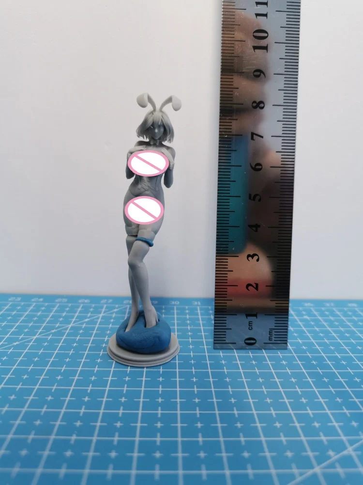 1/24 Scale Resin Figure Tall and plump stocking bunny girl Nsfw version Assemble Model Kit Unassembled and Unpainted 3D printing