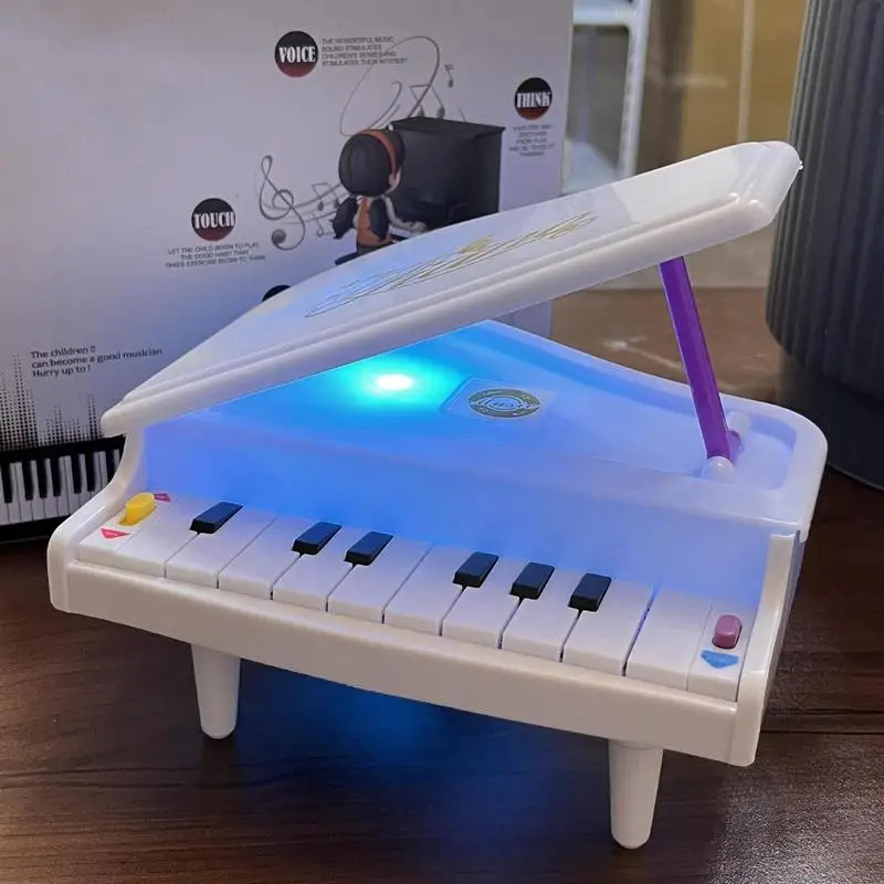 Giocattolo per pianoforte musicale Giocattolo per strumento per pianoforte giocabile Giocattoli educativi per pianoforte elettrico Giocattolo per strumento per pianoforte decorativo con luci per