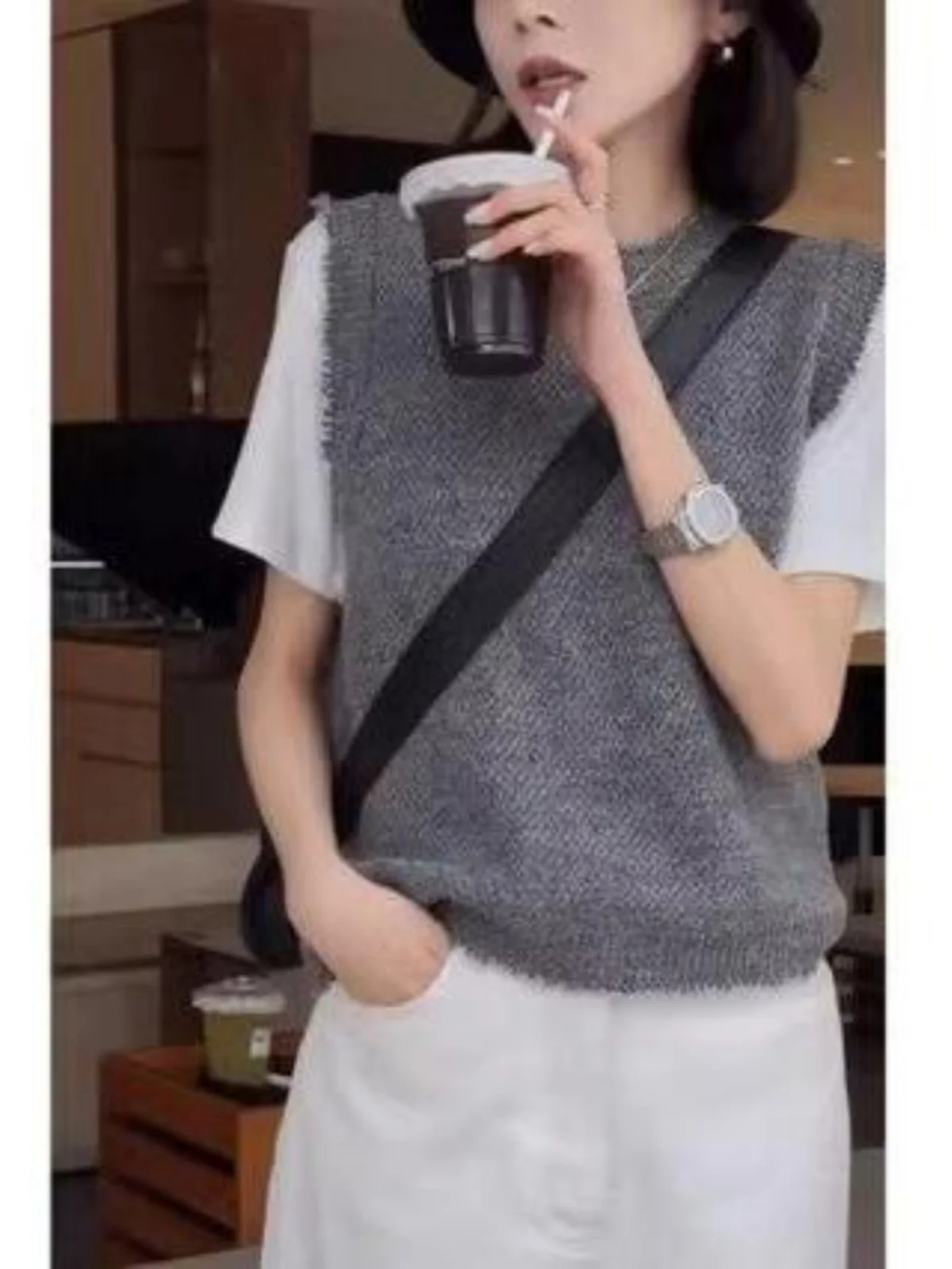 

Women's Knitted Wool Vest Base Layer Tank Top Design Sensation Slimming Layering Sweater Commute Sle round Ne Vest