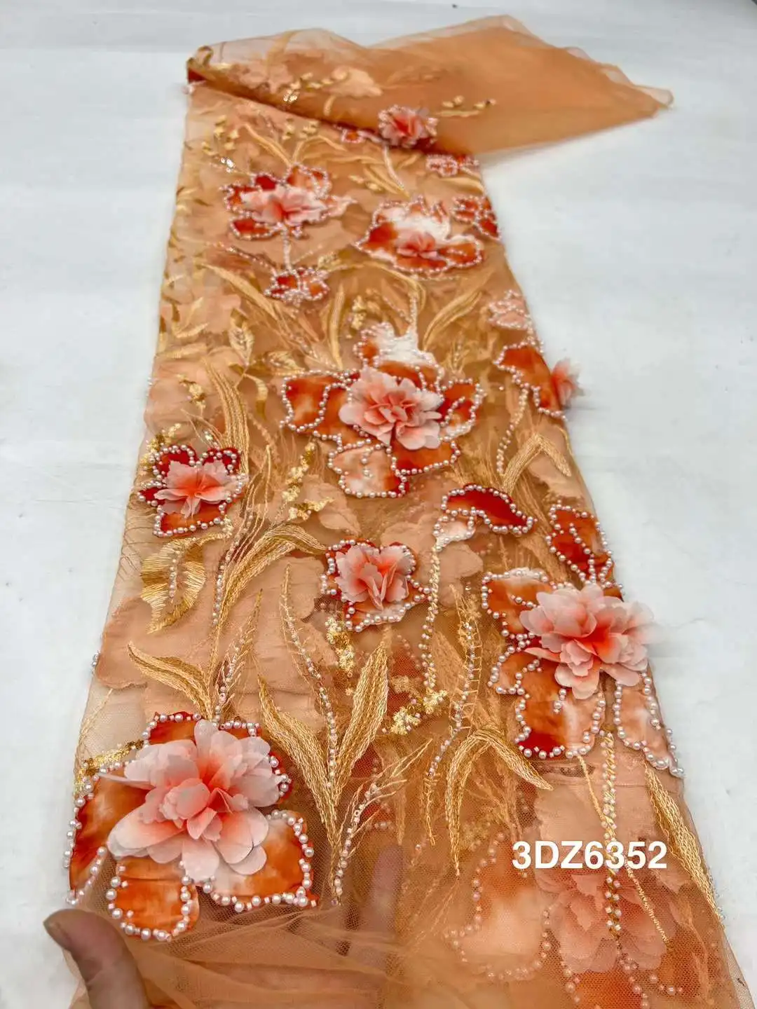 2024 Latest High Quality Elegant Embroidery 3D Flower Lace Fabric African Nigeria Beaded Fabric Wedding Dress SF