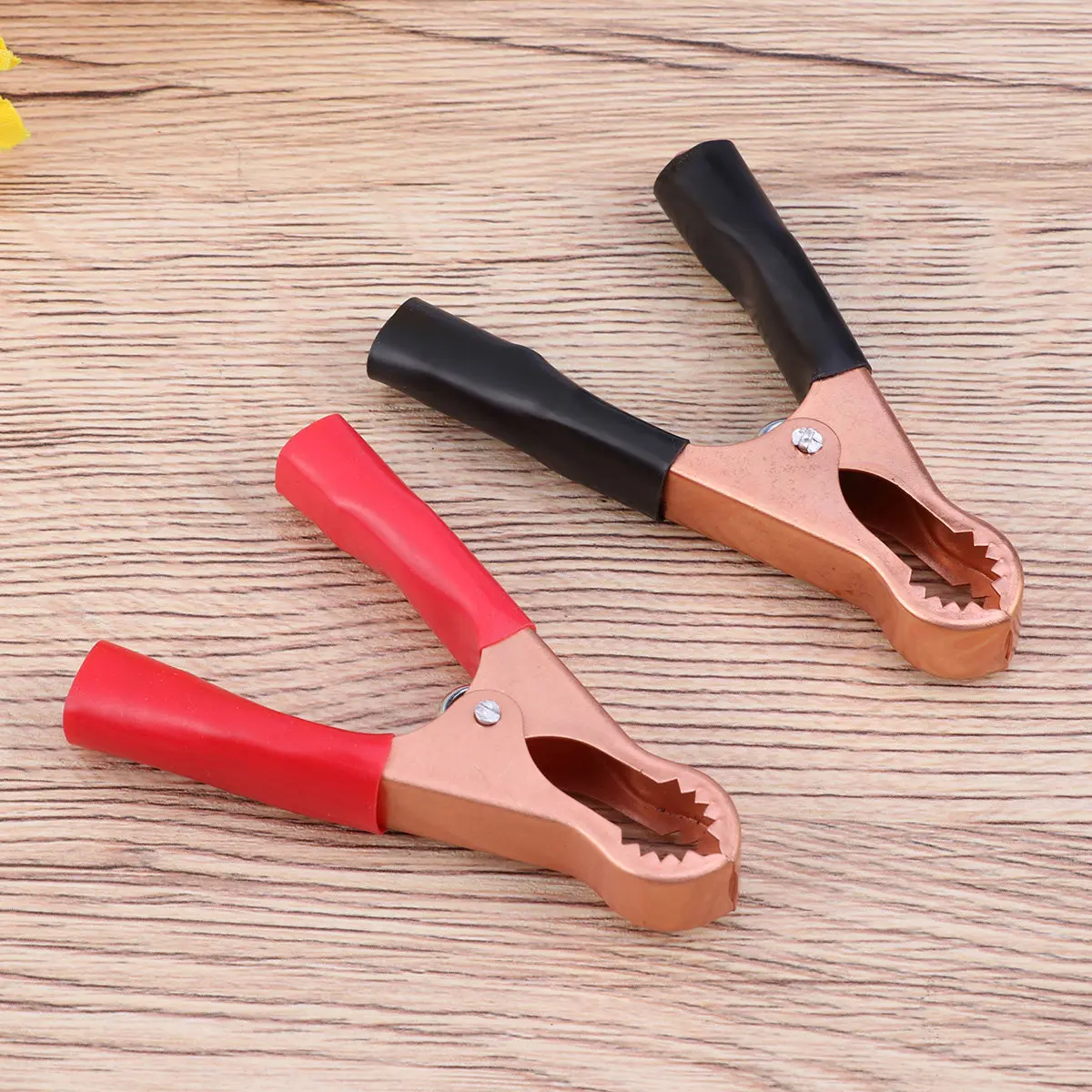 

2Pcs Battery Clip Copper Plated Insulated Alligator Clamps for Automotive Circuit Connection Cables Battery Clip