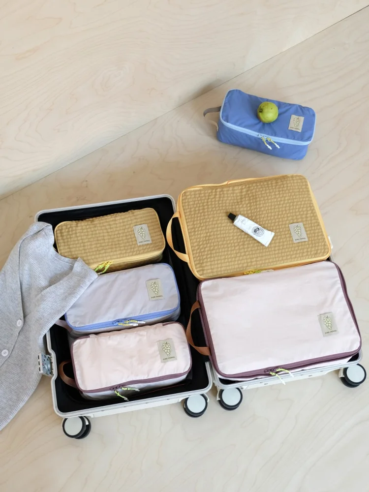 

Cred Waterproof Travel Storage Bag Set of Four FineThings Clothing Organizer for Underwear Versatile Portable Bags