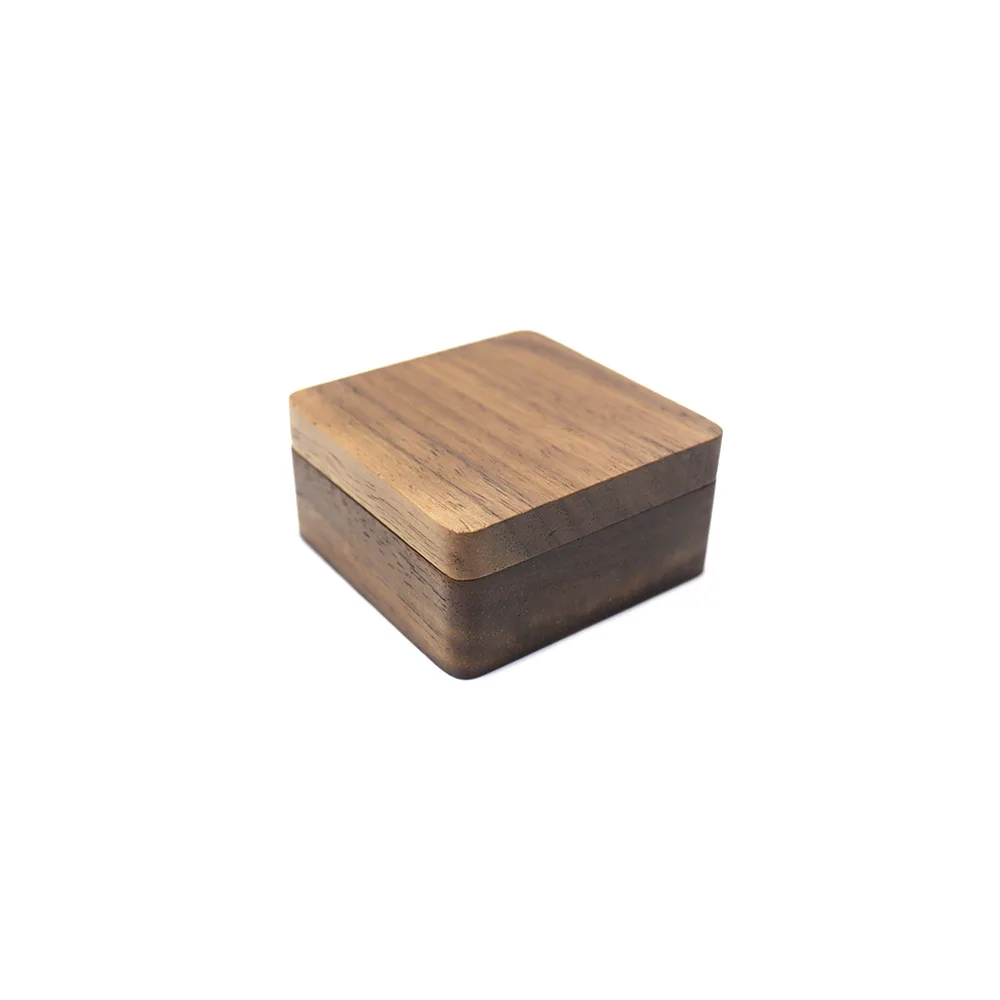 Solid Wood Black Walnut Commemorative Coin Badge Medal Gift Box Mini Portable Coin Storage Box Magnet Style