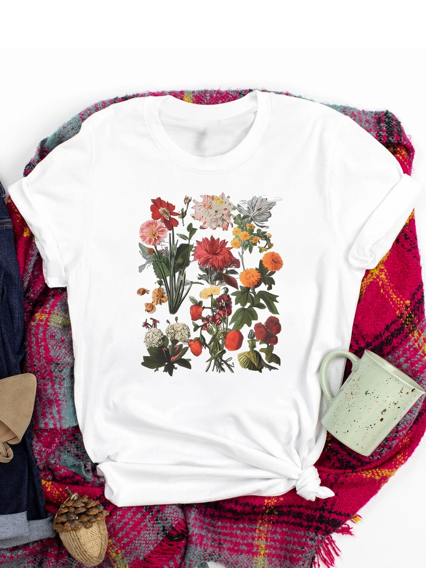 

Spring and Summer Christmas Printed T-shirt, Casual Short Sleeve Round Neck T-shirt, Fashion Women's Clothing