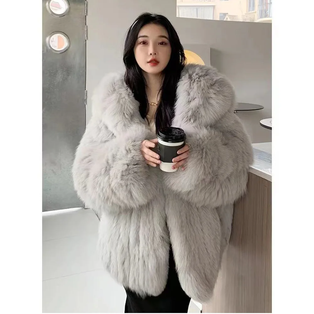 

Fried Street Temperament Online Celebrity With Fox Fur Female 2024 Winter New Hooded Loose Slim Fashion Mao Mao Warm Coat Tide.