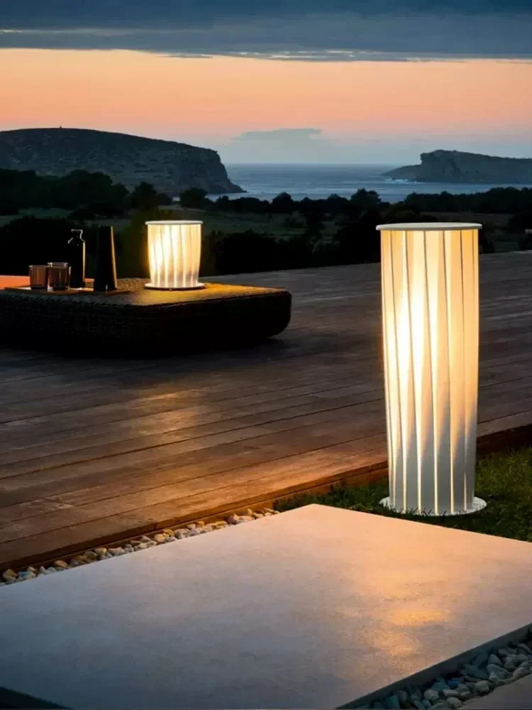 Outdoor zonne-energie gazonverlichting Scandinavische sfeer tuinlandschap lamp villa LED-verlichting waterdichte binnenplaatslamp