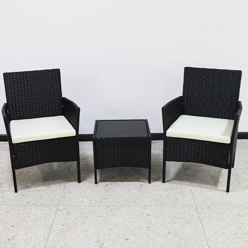 Outdoor-Rattan-Tische und Stühle, Gartenmöbel, Innenhof, Outdoor-Freizeitstuhl-Kombinationsset