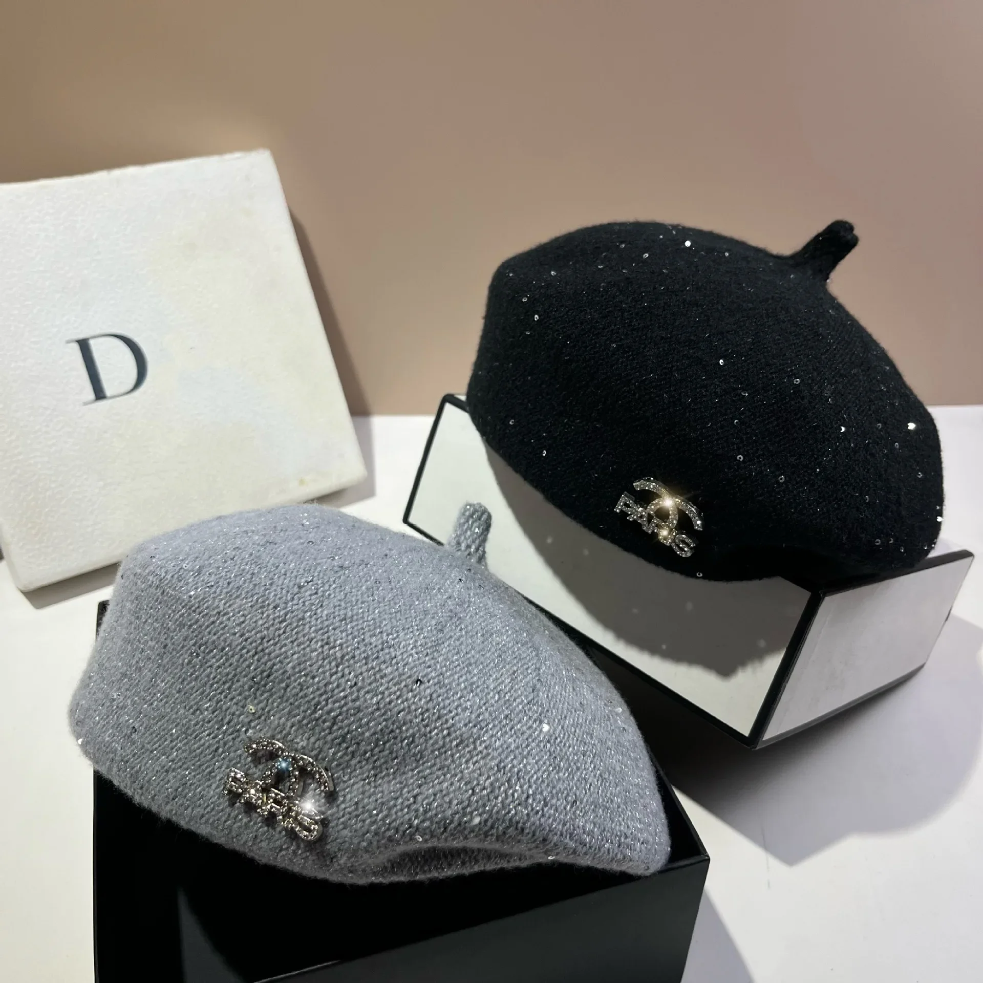 Sequined Knitted Beret Women's New Irregular Shaped Beret Fashionable And Versatile Tidal Current Octagonal Hats All Seasons