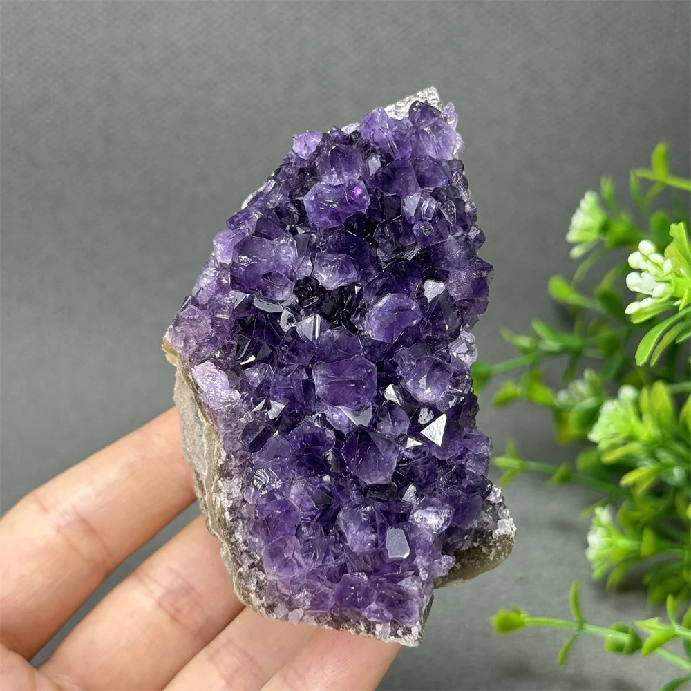 

Natural Amethyst Geode Original Stone Crystal Cluster Quartz Mineral Specimen Reiki Treatment Meditation Energy Home Decoration