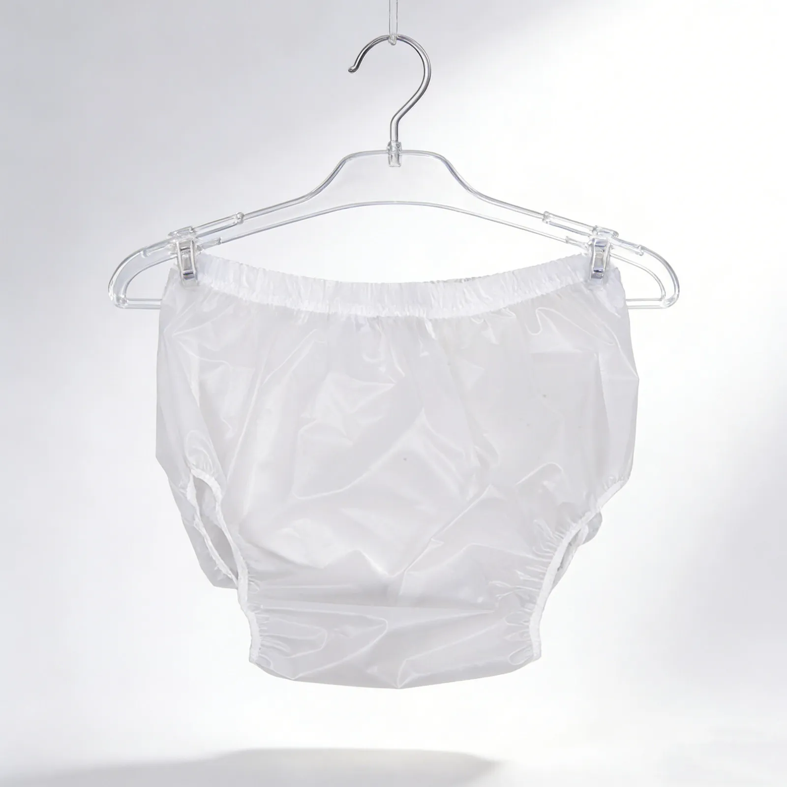 Waterproof Adult Diaper Cover Leakproof Protection for Elderly Reusable Breathable Pants Ideal for Overnight Long Distance Use
