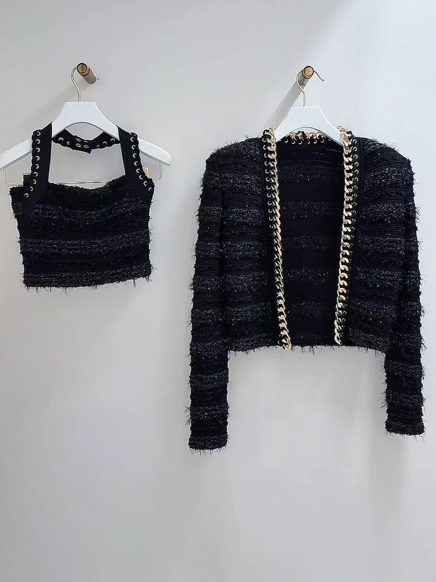 

Элитный вязаный комплект из кардигана и жилета для женщин: модная весенняя верхняя одежда с металлическим декором, укороченный фасон, высокая талия