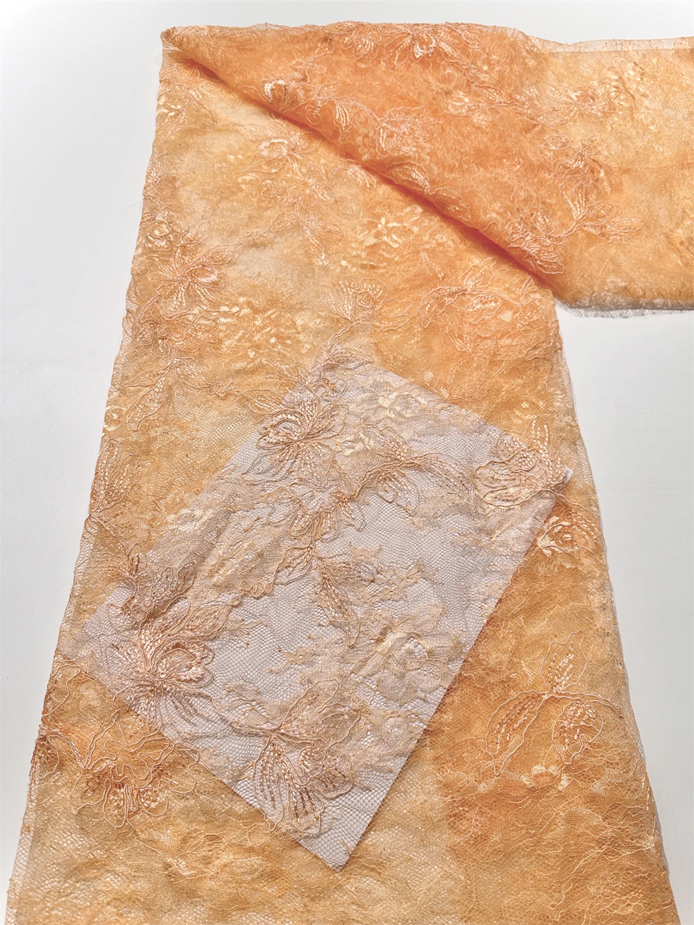 

Роскошная африканская кружевная ткань, 5 ярдов, Дубай, тюль, кружевная ткань с бисером, вышитая блестками, нигерийская ткань для свадебной вечеринки