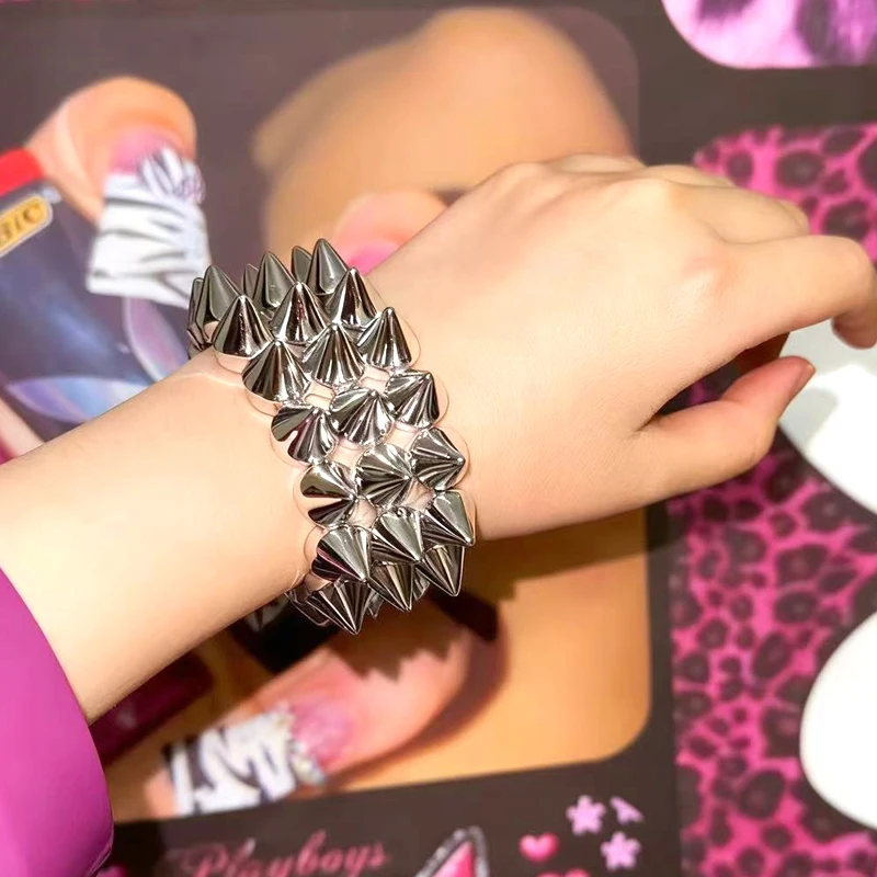 Y2K Jewelry Triple Layer Stud Spiked Bracelet Punk Grunge Cool Fashion Bracelets for Women Goth Accessoriess