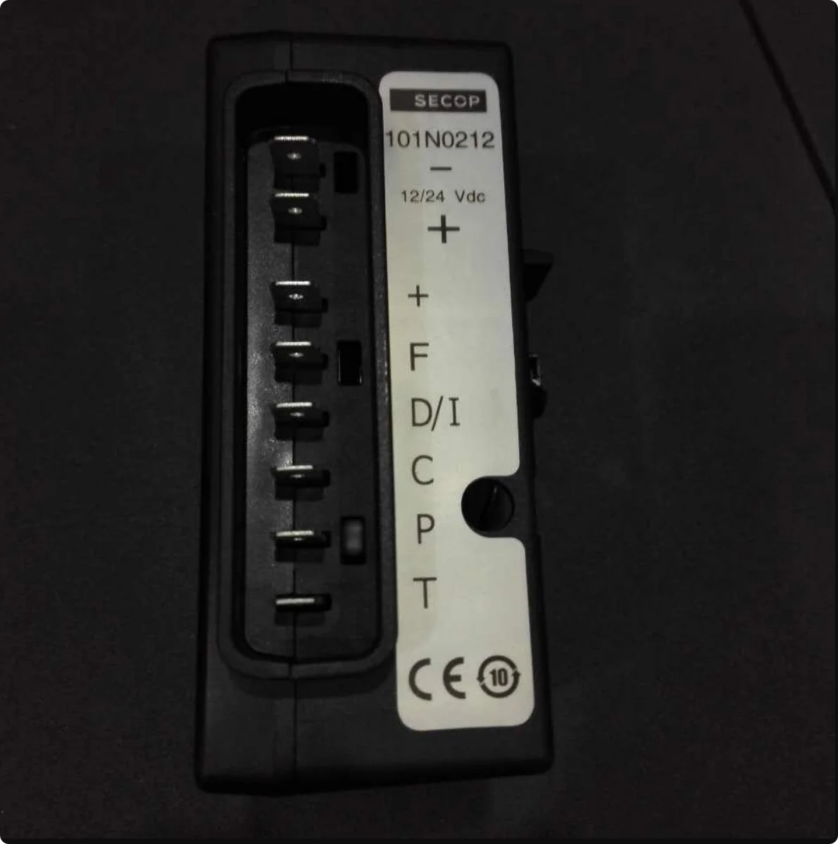 New Original controller 101N0212 Drive DC 12V/24V Suitable for Danfoss/SECOP BD25H/BD35F Compressor universal Car refrigerator