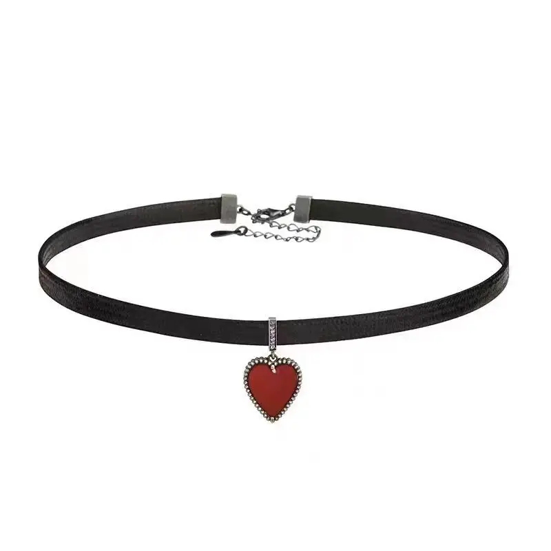 Retro Punk Harajuku Rock and roll Simple Individuality Originality Fashion Darkness Sense of advanced  Leather Pendant Choker