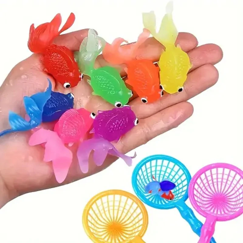 Mini pez dorado de goma suave para niños y niñas, juguete de baño de 10/20/50 piezas, simulación de pez dorado, decoración de agua, diversión, natación, Playa