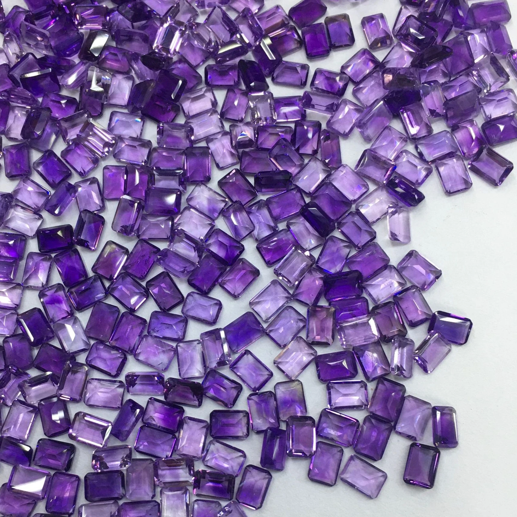 

10pcs 5x7mm Emerlad Cut Natural Amethyst