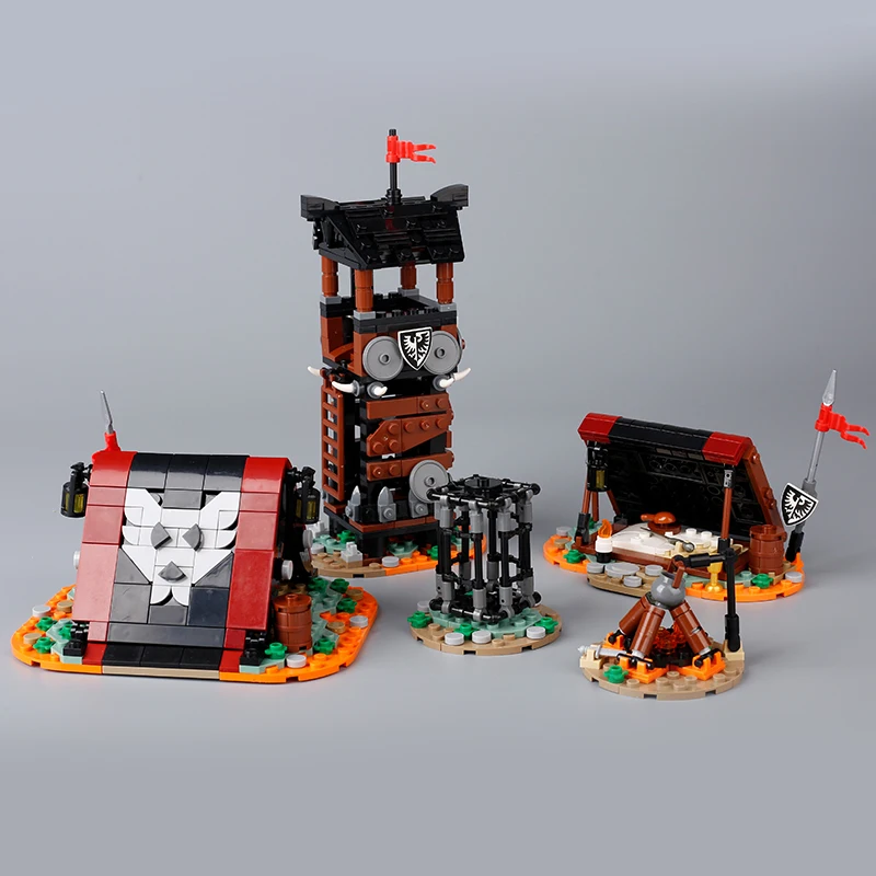 MOC Medieval Military Watch Tower Travel Horse Sail Boat Tent Prisoners Cage Building Blocks Bonfire Armor Helmets Bricks Toys