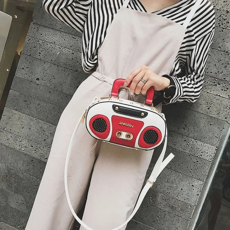 Vintage Radio Shaped Women Handbag  Crossbody Shoulder Bag Mini Trendy Fashion Hot Selling Ladies Daily Purse Accessory Supplies