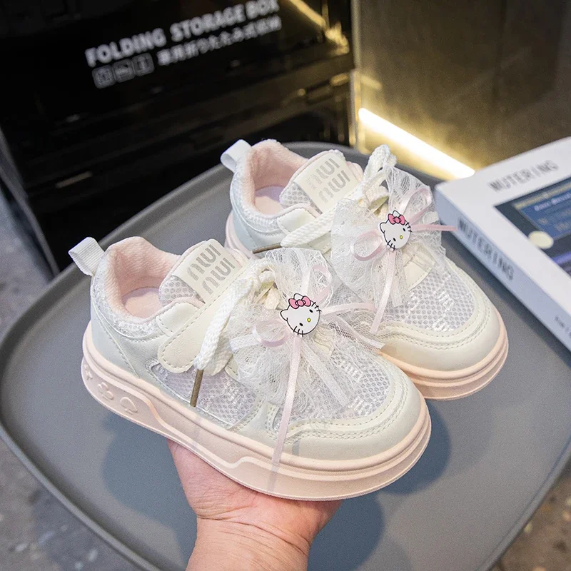 

Hello Kitty Childrens Sports Shoes with Cartoon Lace Bow Lace Up Non Slip Breathable New Autumn Outdoor PU Girls Casual Shoes